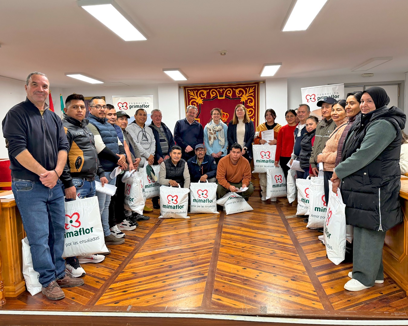 Renovamos nuestro compromiso social con Fundación Primaflor para continuar con el proyecto ‘Un huerto, una familia’ que beneficiará a 38 familias pulpileñas